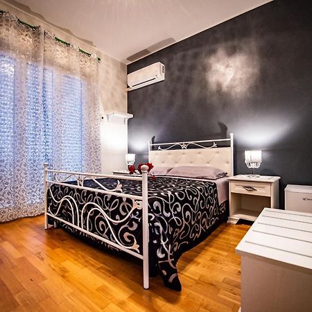 Bnb Cheope Syracuse Екстер'єр фото